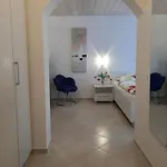 Traum Mit 2 Schlafzimmern Und Pool Am Meer, Kroatien, Istrien, Bis 6 Personen, Urlaub An Der Adria 아파트 *