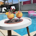 Traum Mit 2 Schlafzimmern Und Pool Am Meer, Kroatien, Istrien, Bis 6 Personen, Urlaub An Der Adria 아파트 Ližnjan