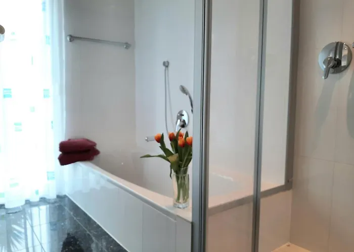 Traum Mit 2 Schlafzimmern Und Pool Am Meer, Kroatien, Istrien, Bis 6 Personen, Urlaub An Der Adria *