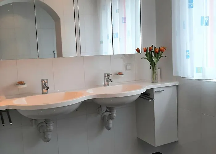 Traum Mit 2 Schlafzimmern Und Pool Am Meer, Kroatien, Istrien, Bis 6 Personen, Urlaub An Der Adria Lägenhet Ližnjan